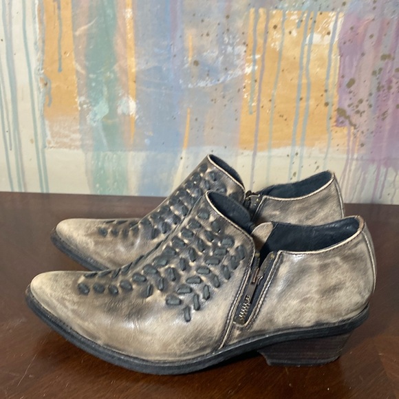 Free People Shoes - Free People Indio Booties Washed Grey Black Leather Sz 41/US 11 Women’s …